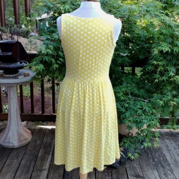 Hanna Andersson Yellow Polka Dot Dress - Picture 5 of 11